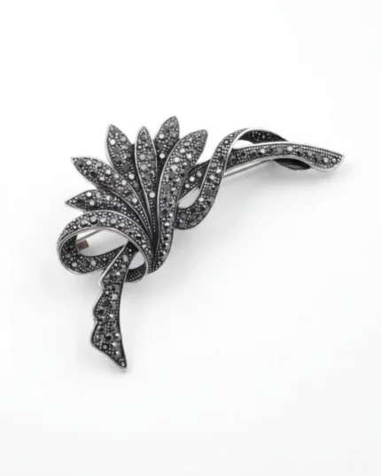 Καρφίτσα σε στύλ ρετρό με κρύσταλλα