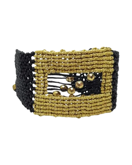 Βραχιόλι χειροποίητο μακραμέ