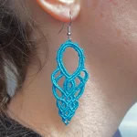 Σκουλαρίκια μακραμέ χειροποίητα με καμπύλες