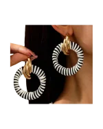 Σκουλαρίκια κρίκοι απο PU δέρμα - Image 2