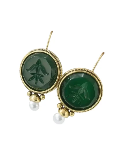 Σκουλαρίκια σε στύλ ρετρό με περλίτσες